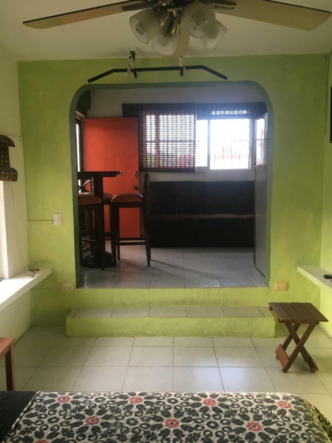 Violeta'S House Apartment แคนคูน ภายนอก รูปภาพ